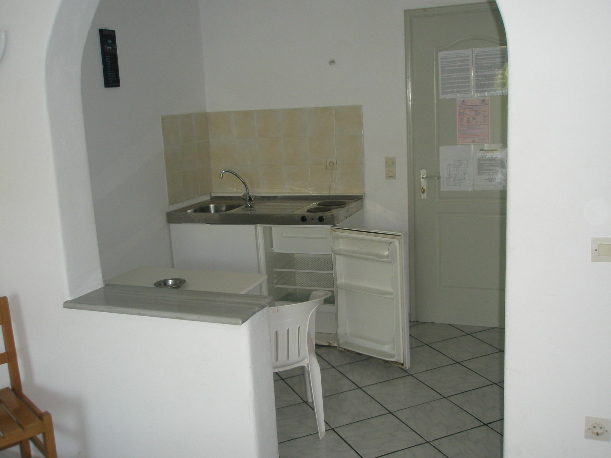 פארוס Ampeli Apartments מראה חיצוני תמונה